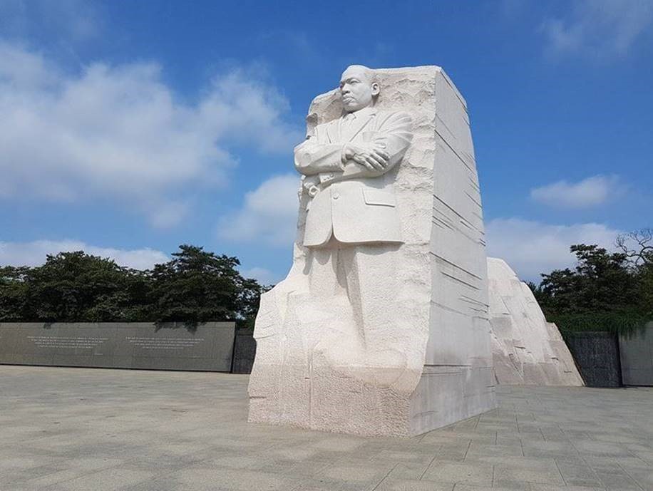Statue of MLK
